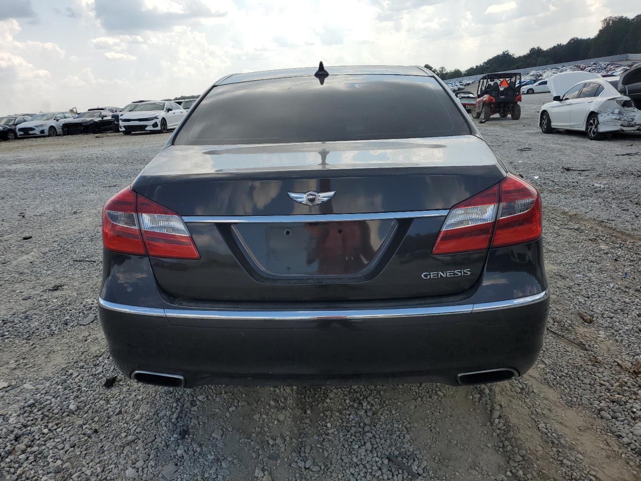 2013 Hyundai Genesis 3.8L VIN: KMHGC4DD4DU253908 Lot: 81465265