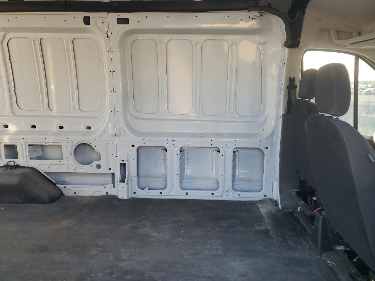 2020 Ford Transit T-250 VIN: 1FTBR1C80LKB52374 Lot: 83830915