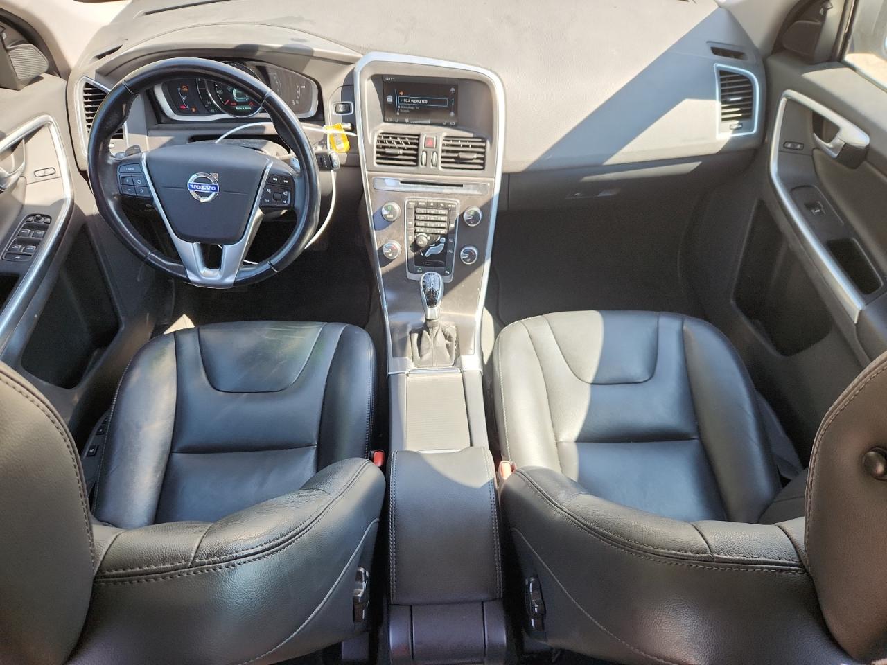 2015 Volvo Xc60 T6 Premier VIN: YV4902RBXF2623241 Lot: 71238275