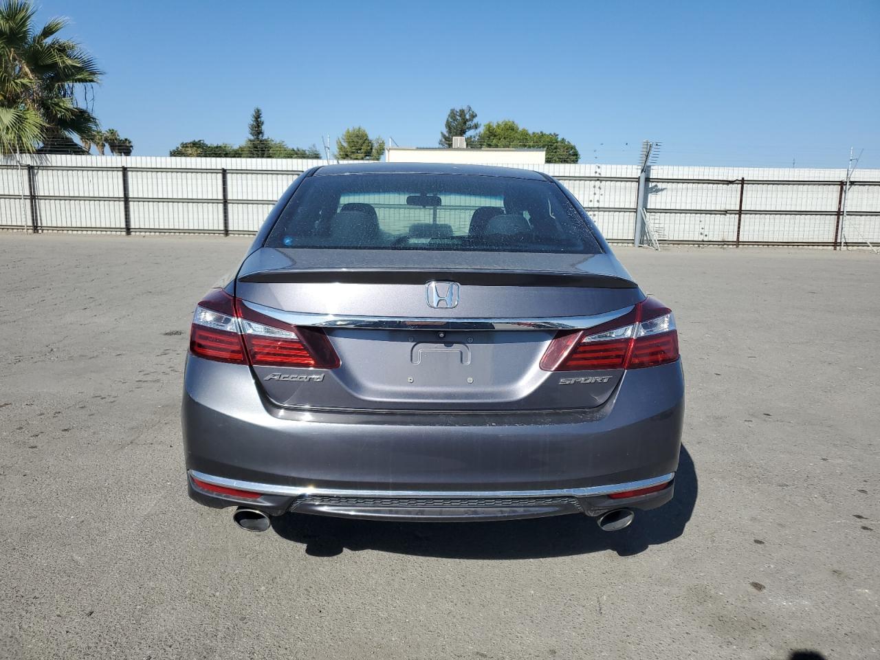 2017 Honda Accord Sport VIN: 1HGCR2F5XHA010897 Lot: 71370025