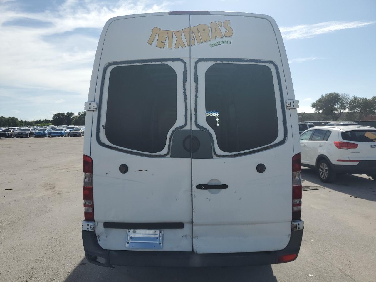 2012 Mercedes-Benz Sprinter 2500 VIN: WD4PE8CC1C5618168 Lot: 71217665