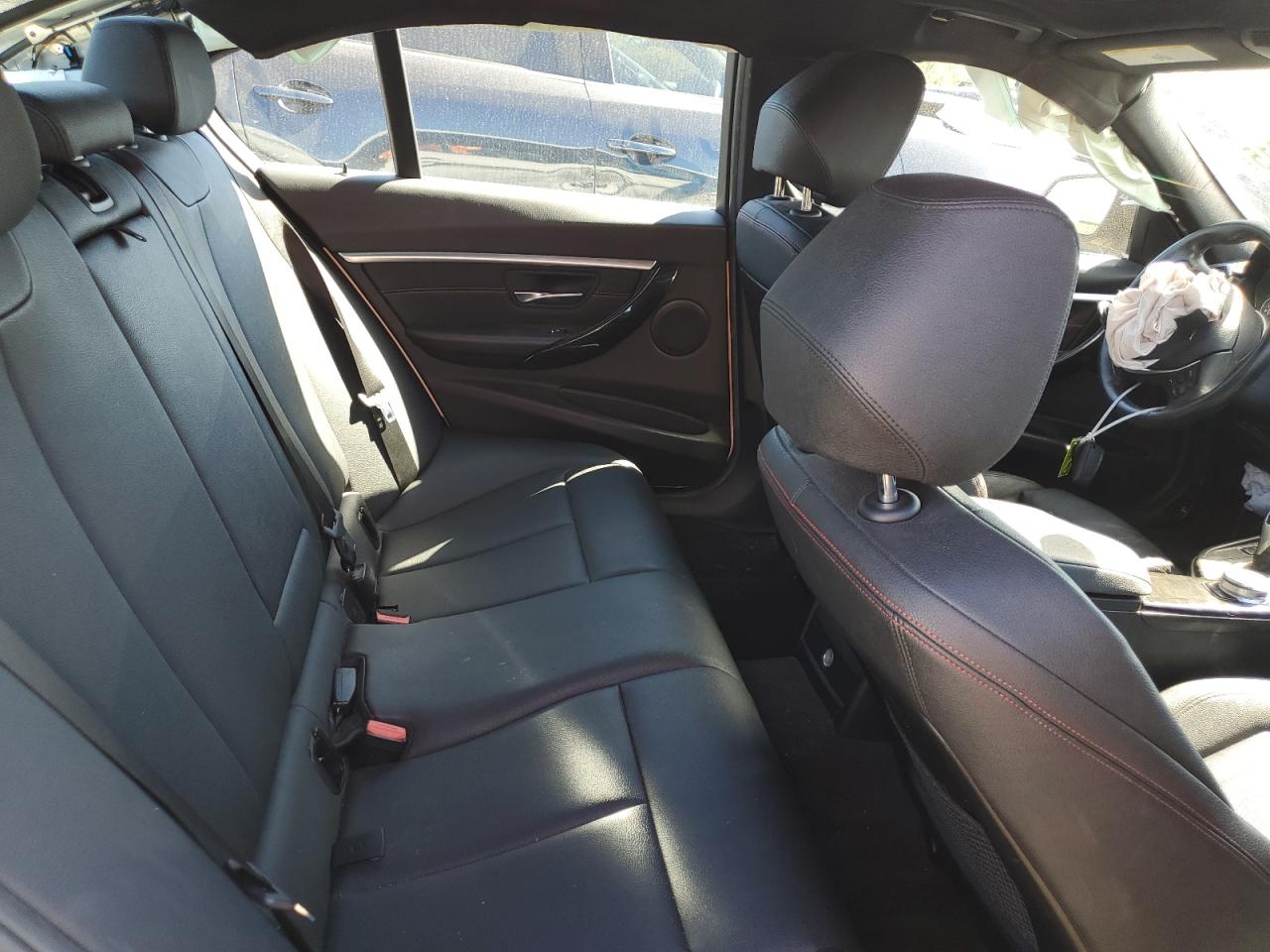 2018 BMW 330 Xi VIN: WBA8D9C50JA615675 Lot: 80582015