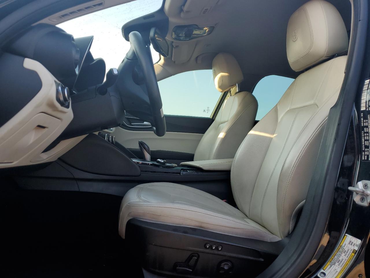 2019 Alfa Romeo Giulia VIN: ZARFAMAN0K7598552 Lot: 81636325