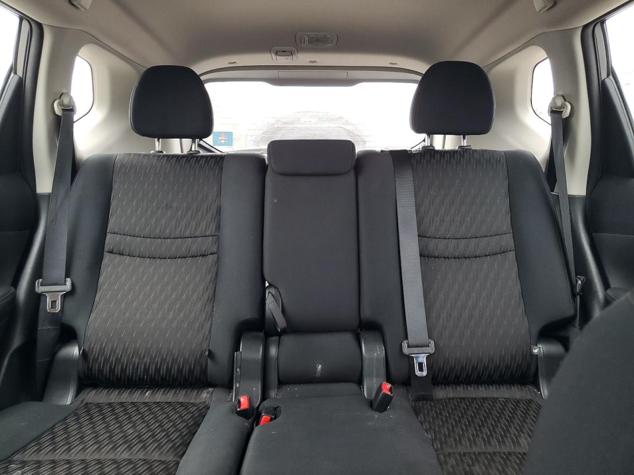 2017 Nissan Rogue S VIN: 5N1AT2MT4HC832216 Lot: 71809165