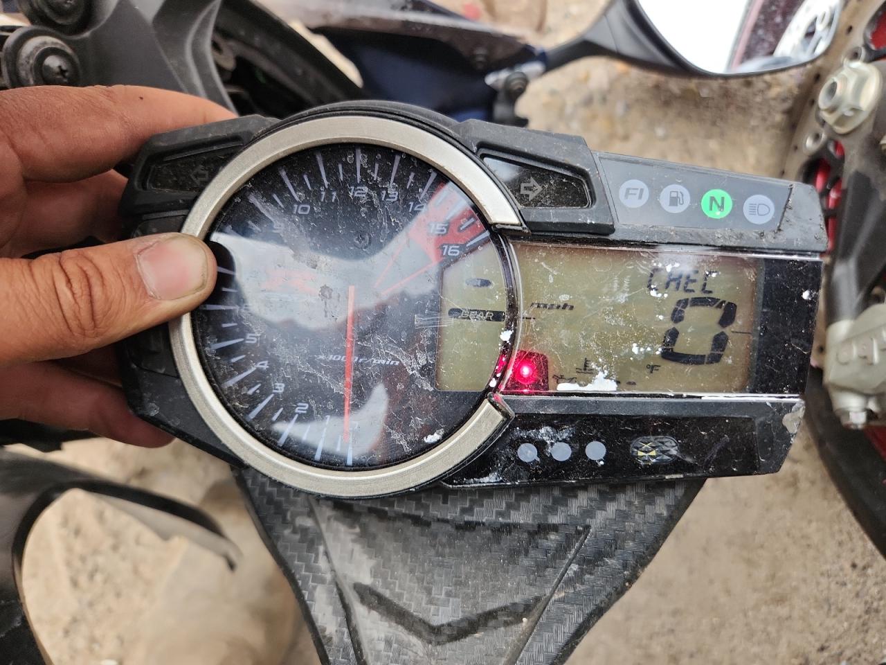 2025 Suzuki Gsx-R750 VIN: J510R7NAS57100437 Lot: 71287665