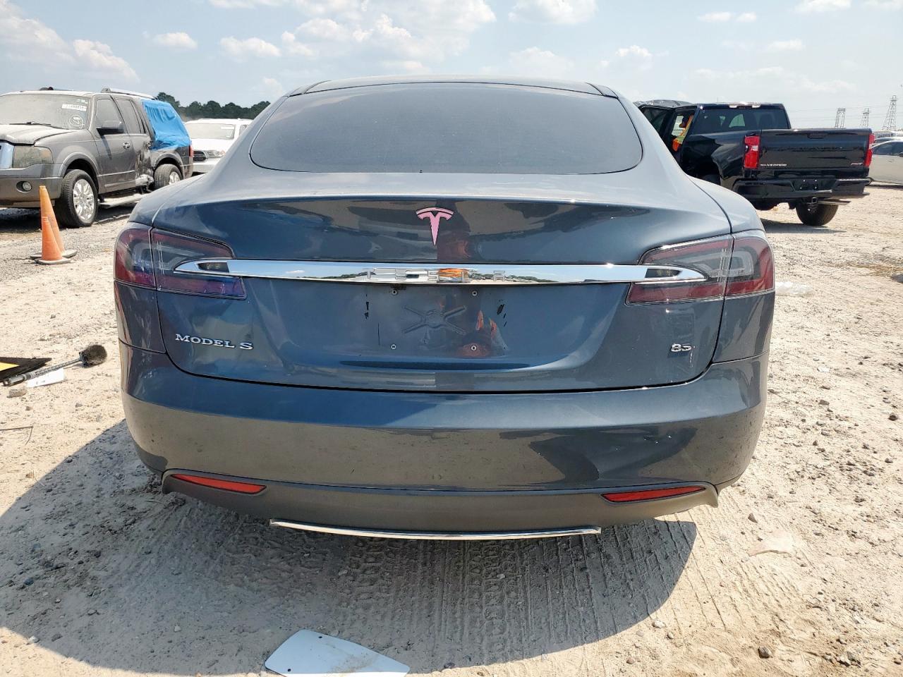 2013 Tesla Model S VIN: 5YJSA1CN0DFP27682 Lot: 81119905
