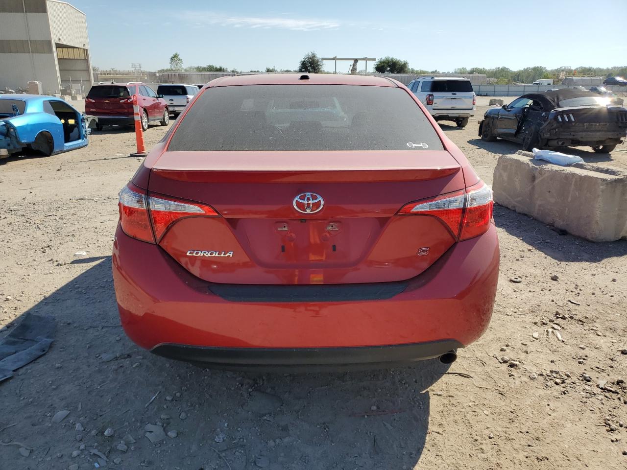 2016 Toyota Corolla L VIN: 5YFBURHE8GP408702 Lot: 84417485