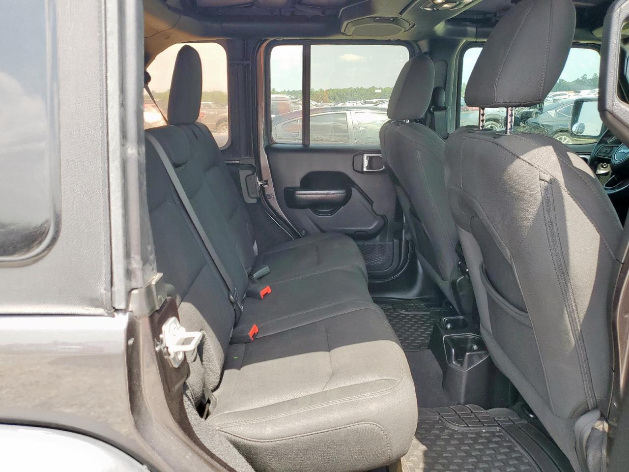 2020 Jeep Wrangler Unlimited Sport VIN: 1C4HJXDN1LW227052 Lot: 71867955