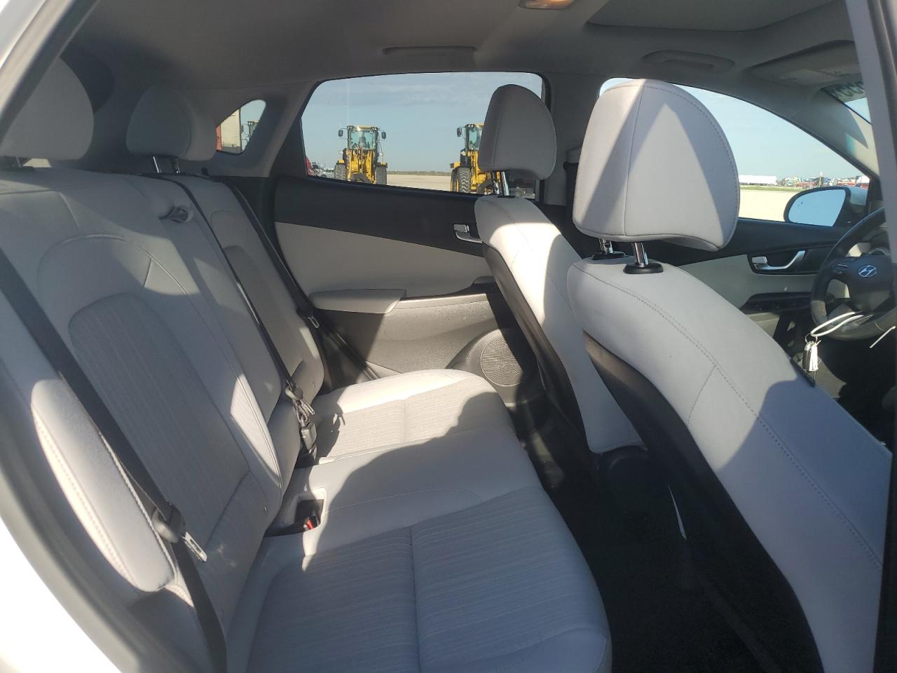 2022 Hyundai Kona Sel VIN: KM8K32AB9NU817569 Lot: 80267555