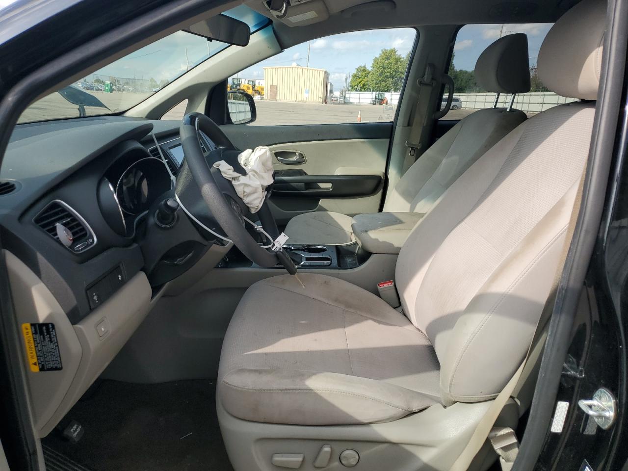 2021 Kia Sedona Lx VIN: KNDMB5C19M6662496 Lot: 83805825