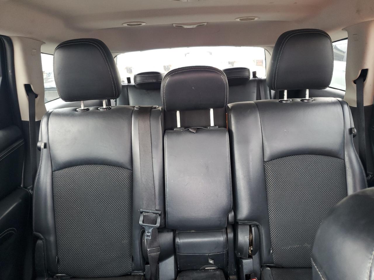 2014 Dodge Journey Crossroad VIN: 3C4PDCGB7ET261132 Lot: 71739875