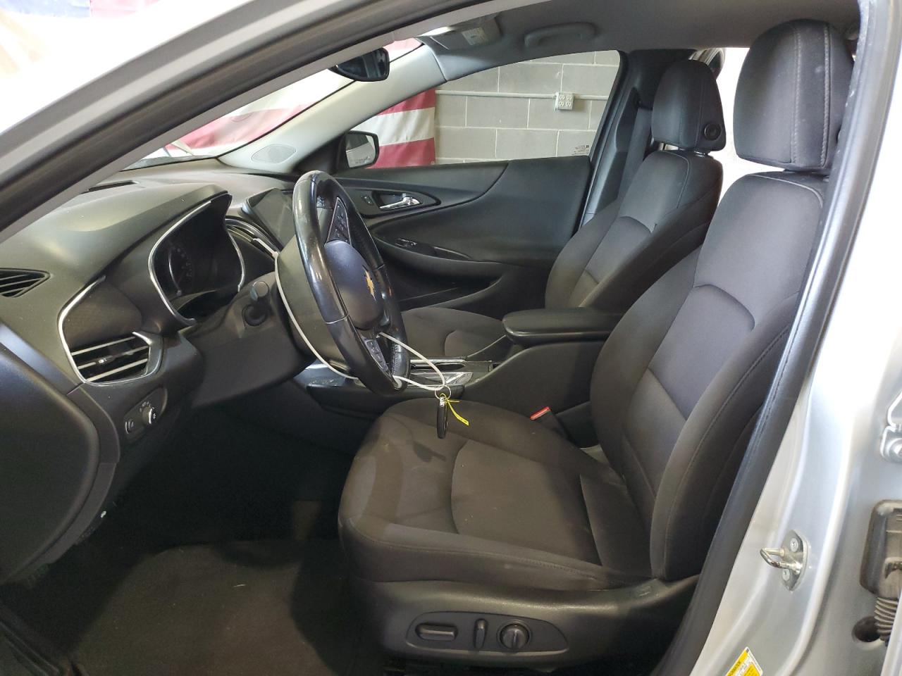 2018 Chevrolet Malibu Lt VIN: 1G1ZD5ST0JF175727 Lot: 71190575