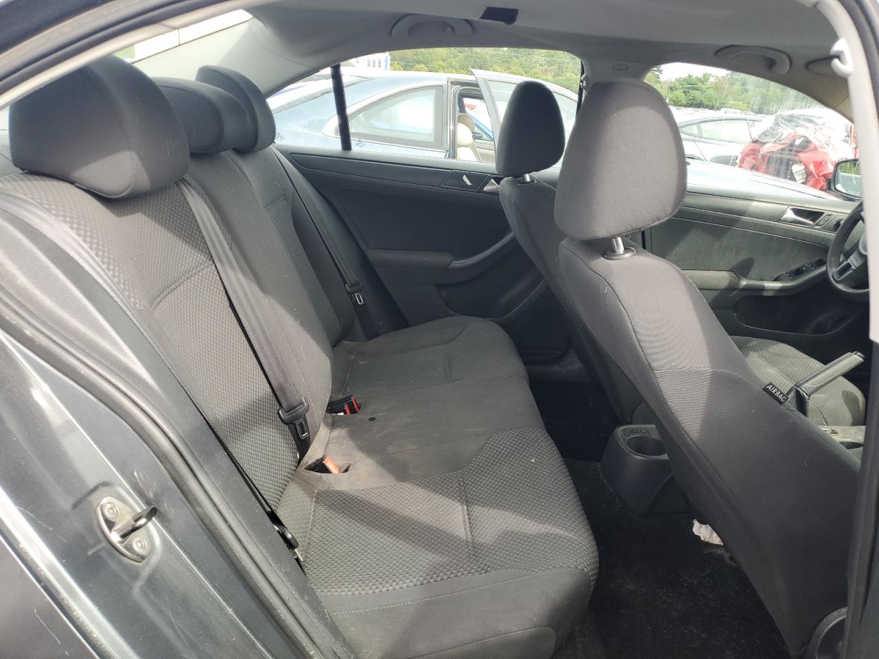 2012 Volkswagen Jetta Base VIN: 3VW1K7AJ1CM376204 Lot: 71323665