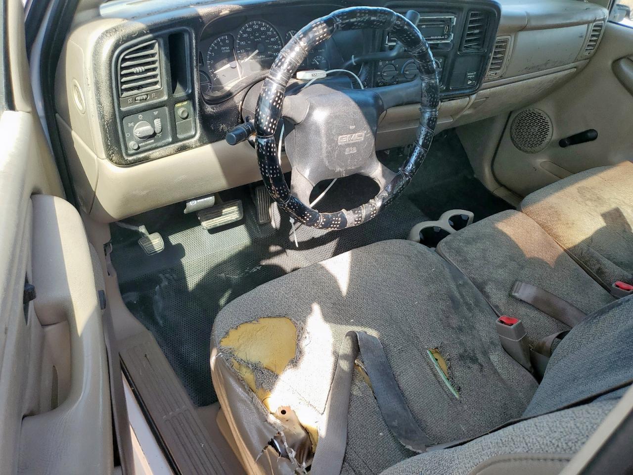 2002 Chevrolet Silverado C1500 VIN: 1GCEC14W42Z322785 Lot: 81388455