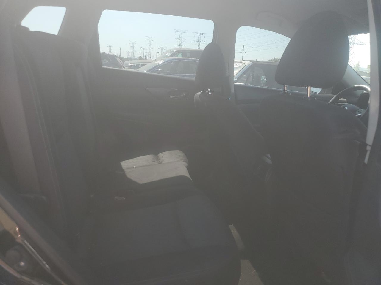 2018 Nissan Rogue S VIN: JN8AT2MT8JW452759 Lot: 81313265