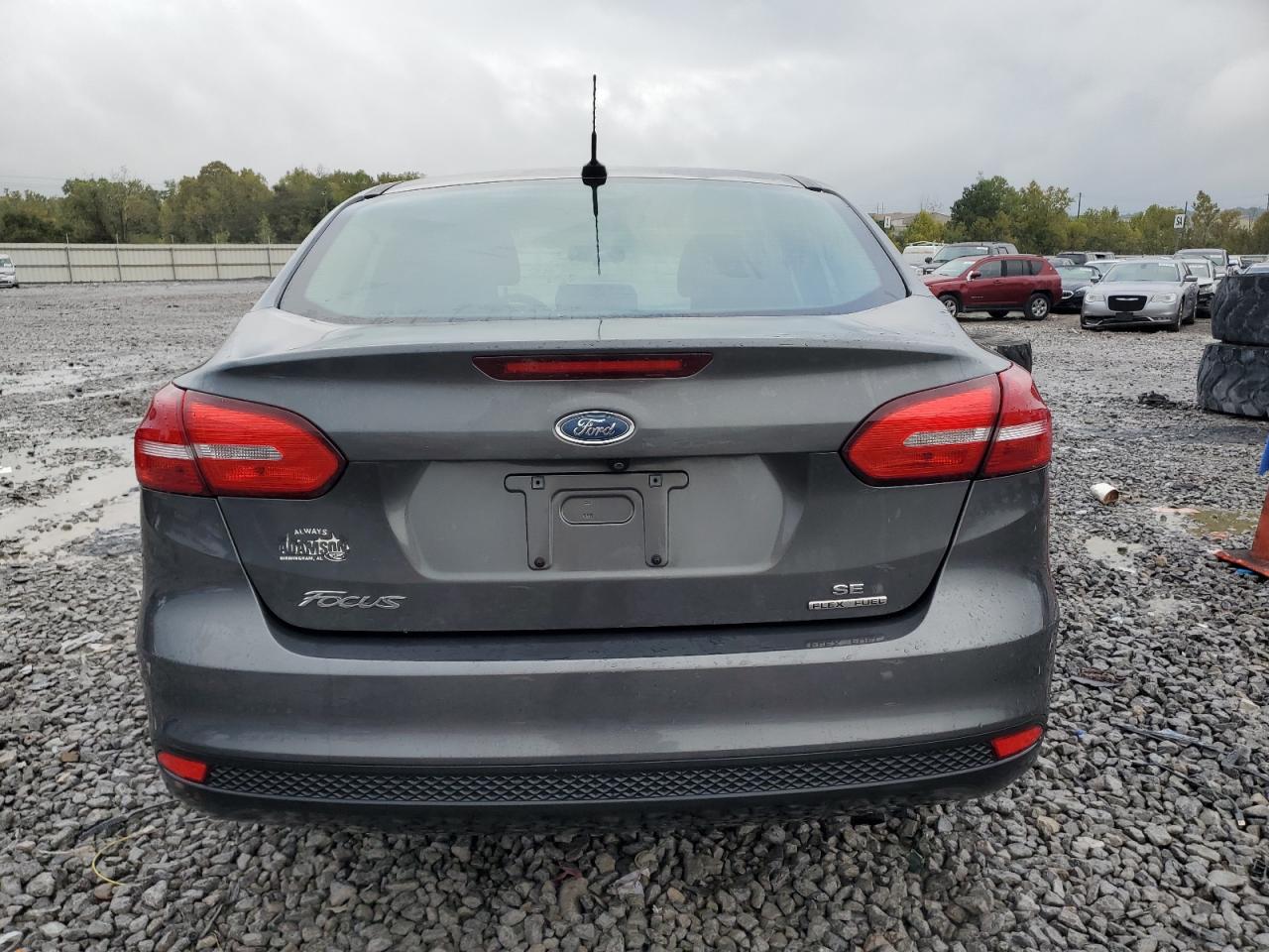 2016 Ford Focus Se VIN: 1FADP3F2XGL385167 Lot: 83807285
