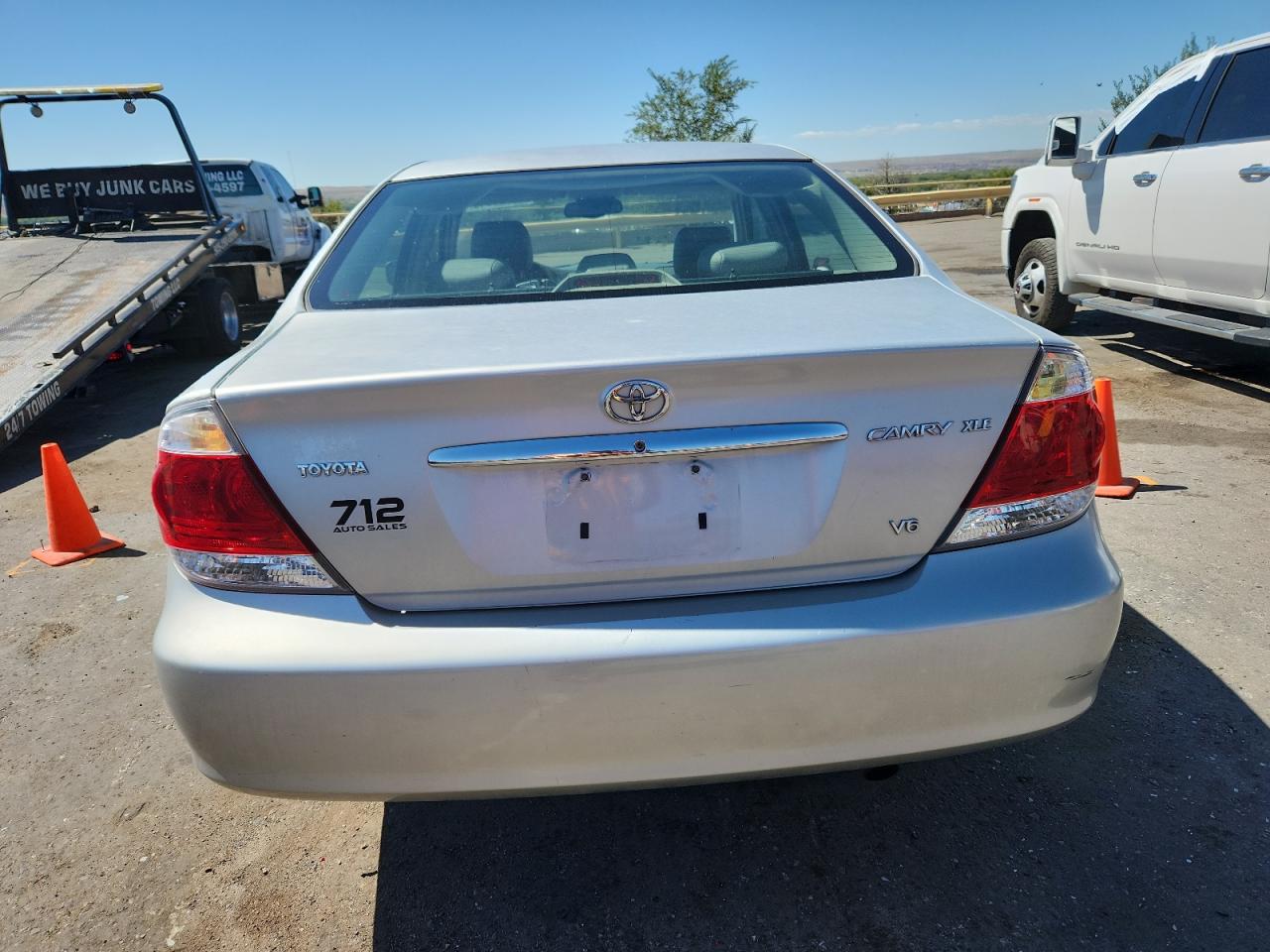 2005 Toyota Camry Le VIN: 4T1BF30K45U599264 Lot: 71215845