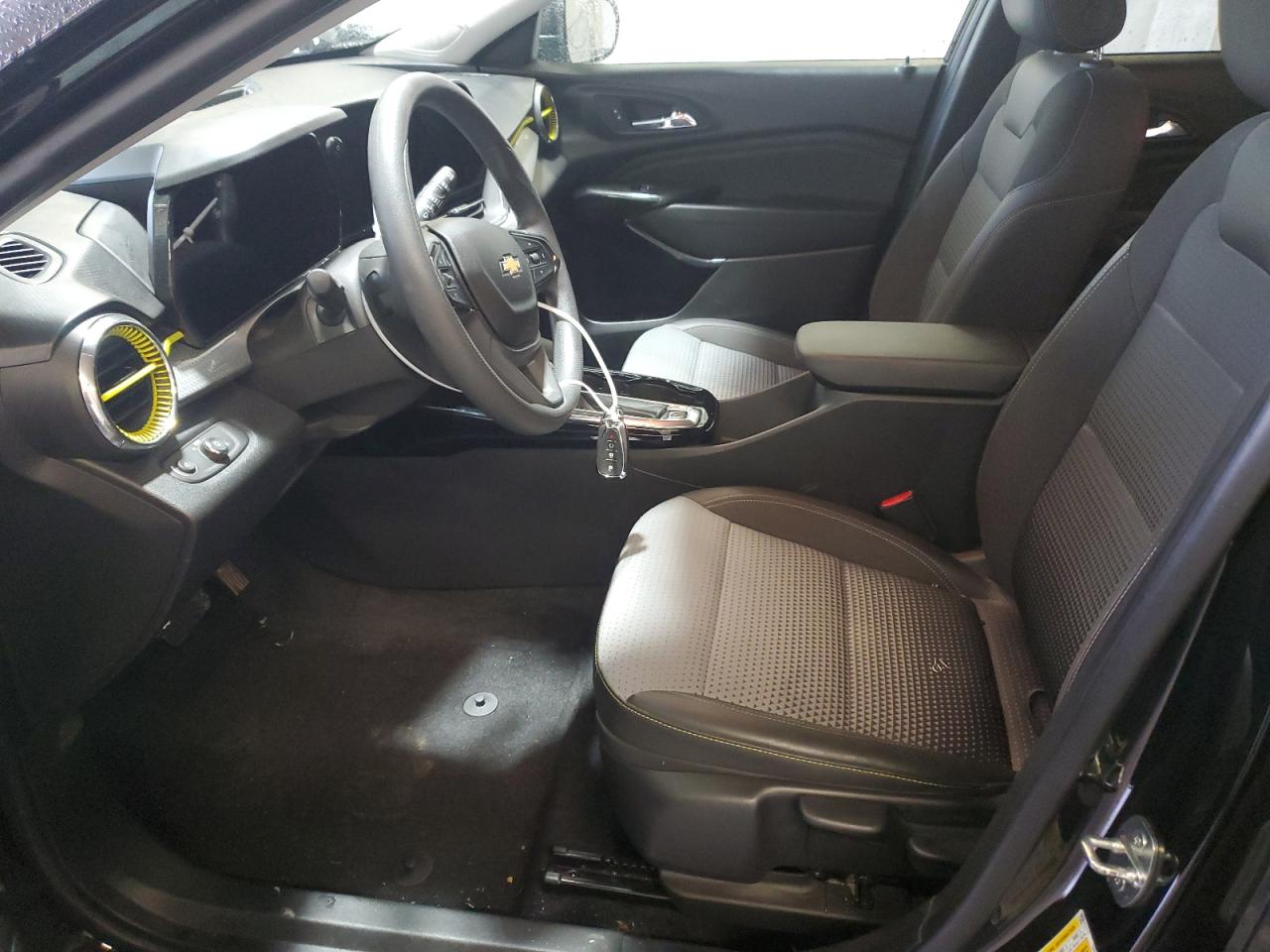 2024 Chevrolet Trax 1Lt VIN: KL77LHE23RC011906 Lot: 83791965