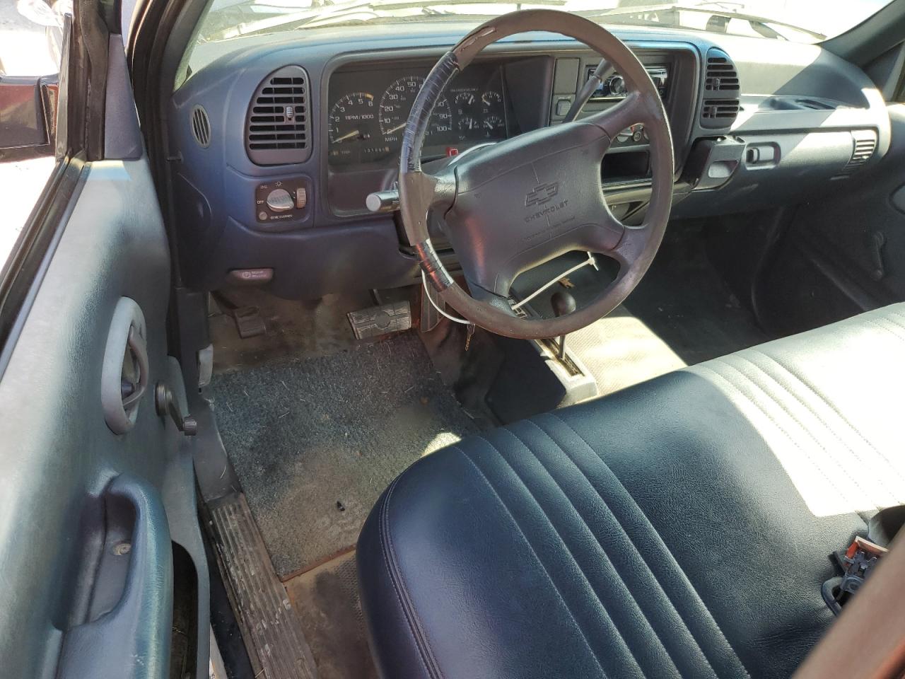 1996 Chevrolet Gmt-400 K1500 VIN: 1GCEK14W0TZ214099 Lot: 70861225