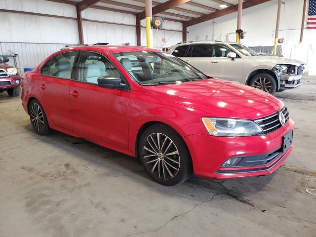  VOLKSWAGEN JETTA 2016 Красный