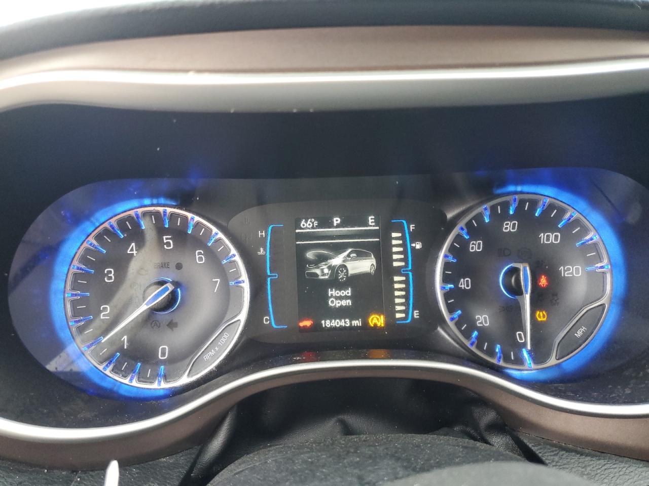 2017 Chrysler Pacifica Touring L VIN: 2C4RC1BG0HR854678 Lot: 81650435