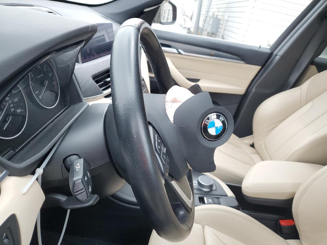 2018 BMW X1 xDrive28I VIN: WBXHT3C32J5F89578 Lot: 81824975