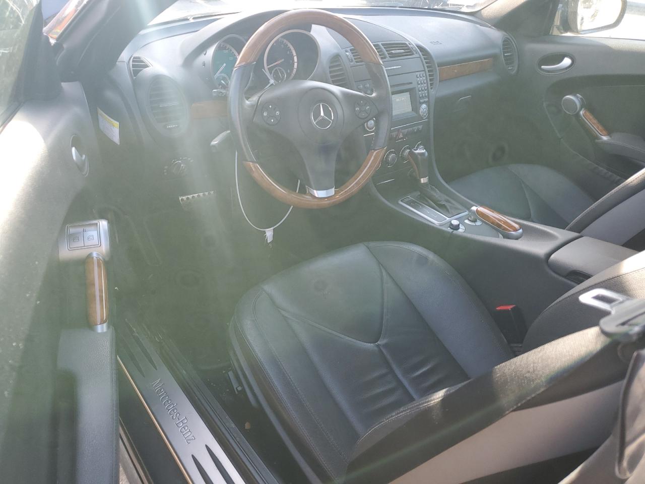 2009 Mercedes-Benz Slk 300 VIN: WDBWK54F69F202916 Lot: 81865855