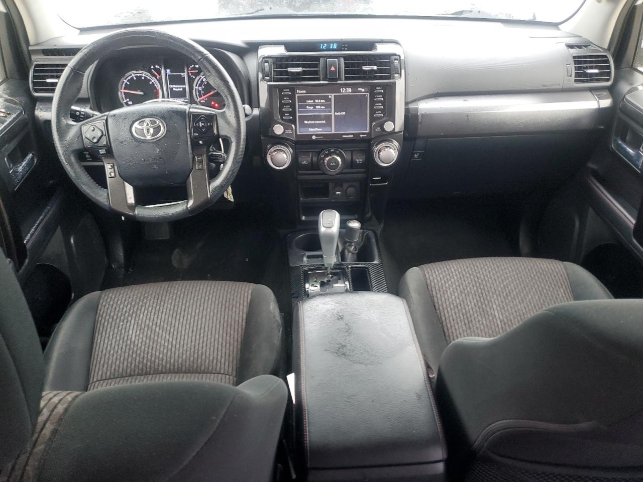 2021 Toyota 4Runner Sr5/Sr5 Premium VIN: JTEPU5JRXM5869139 Lot: 82132335