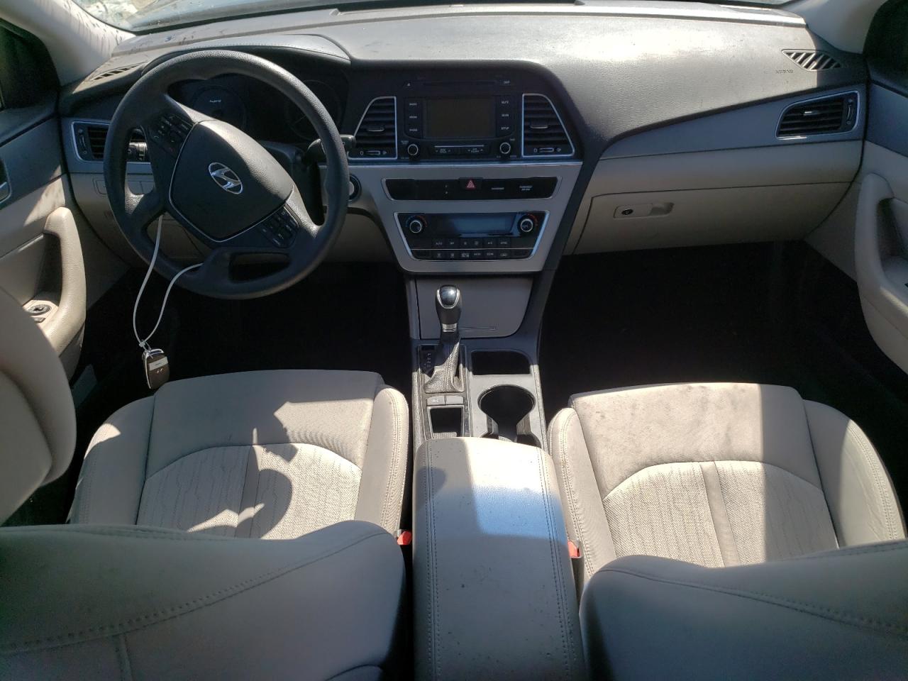 2016 Hyundai Sonata Hybrid VIN: KMHE24L11GA025968 Lot: 82121465