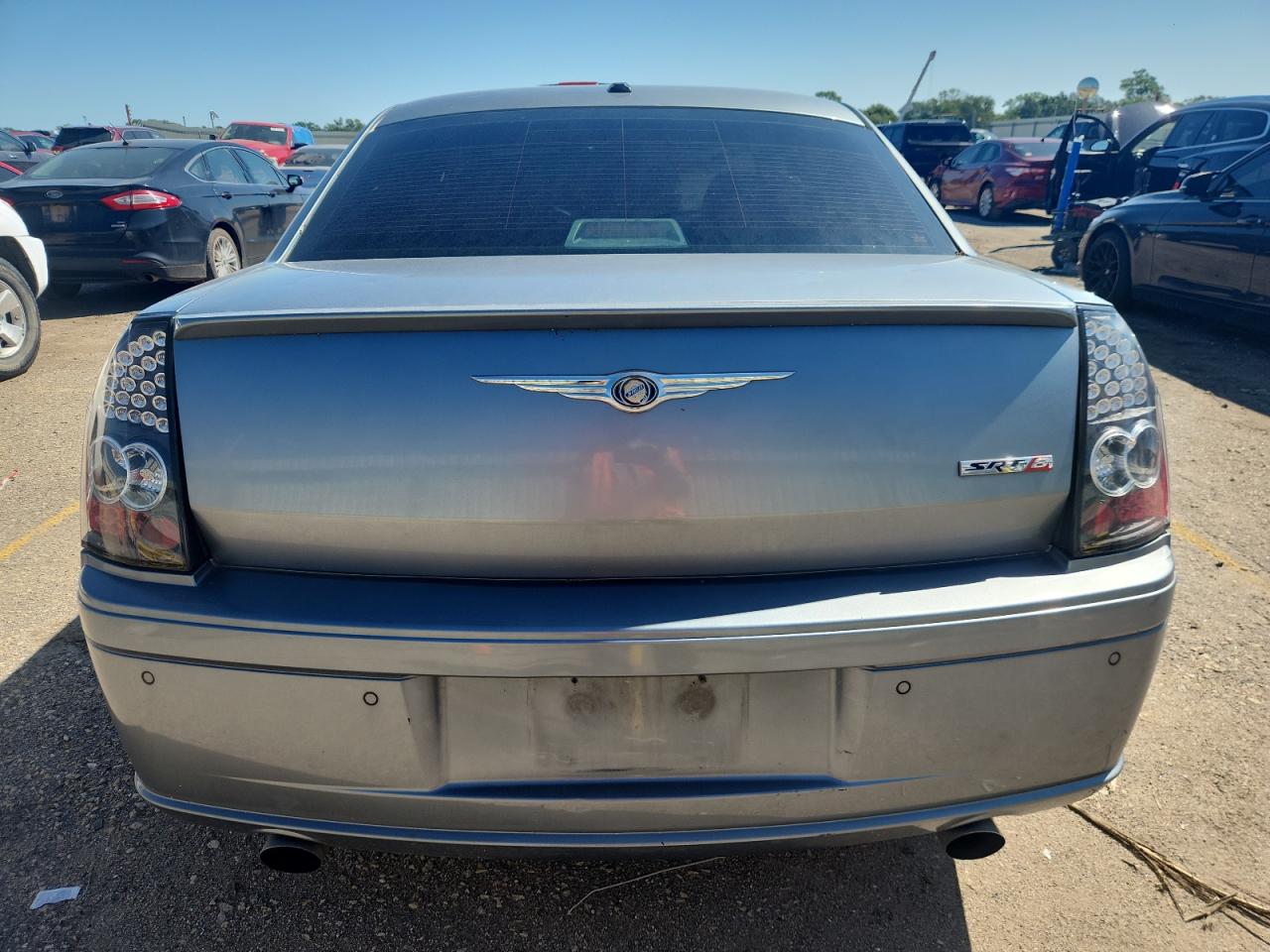 2006 Chrysler 300C Srt-8 VIN: 2C3LA73W26H362116 Lot: 81233055