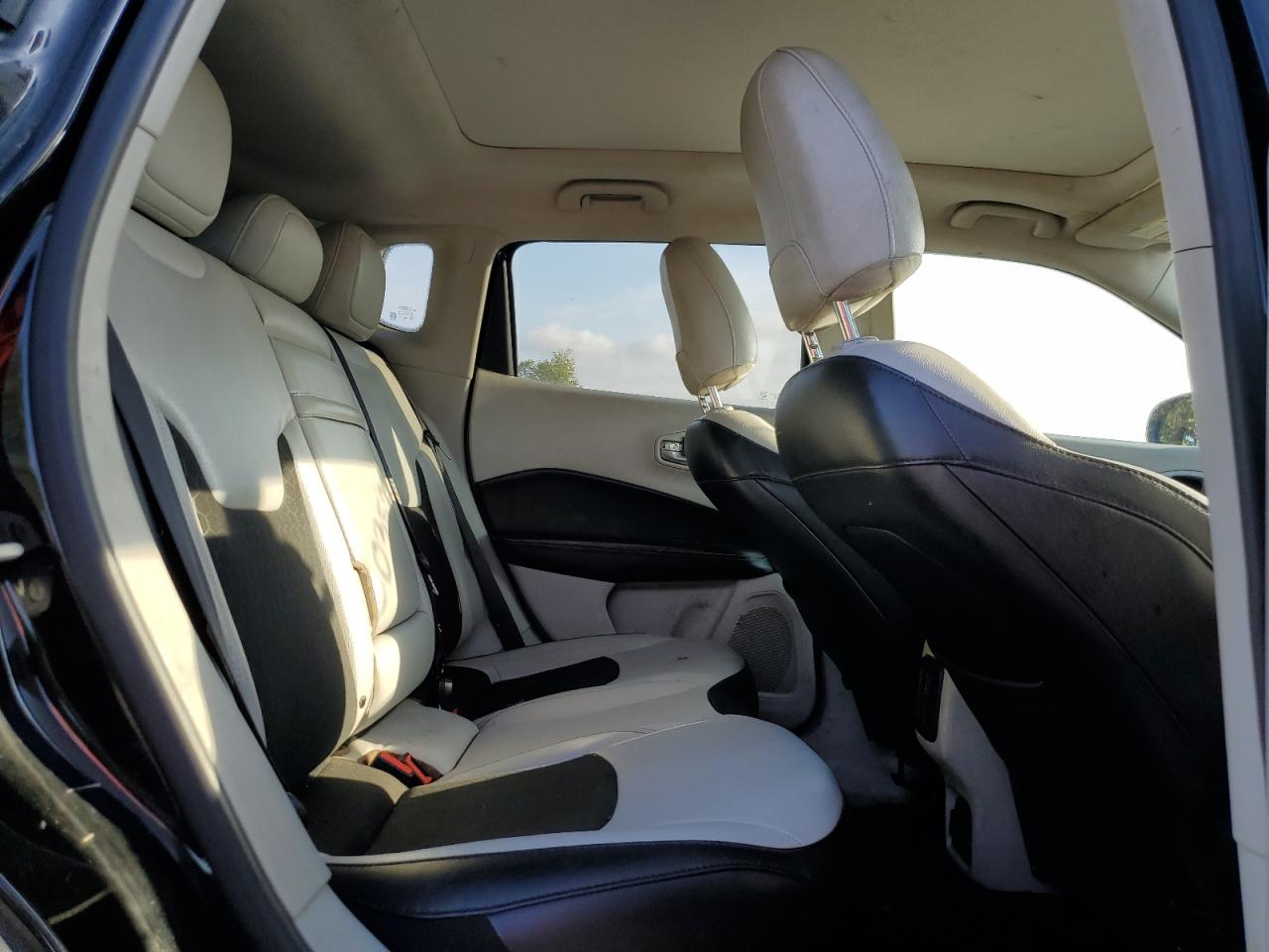 2019 Jeep Compass Latitude VIN: 3C4NJCBB3KT649249 Lot: 80352935