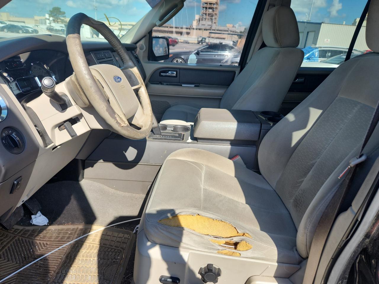 2008 Ford Expedition Xlt VIN: 1FMFU15588LA74328 Lot: 81674055