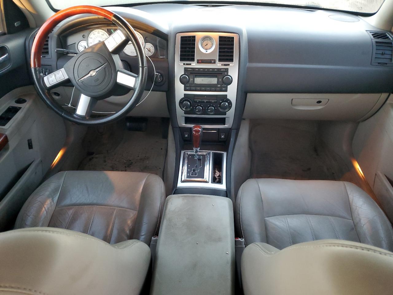 2005 Chrysler 300C VIN: 2C3JA63H95H564758 Lot: 81953935