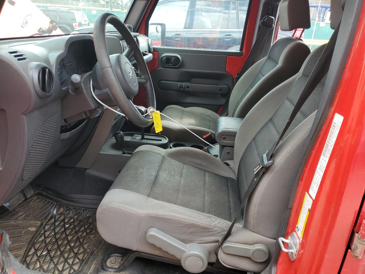 2007 Jeep Wrangler X VIN: 1J4GA39107L158043 Lot: 80161495