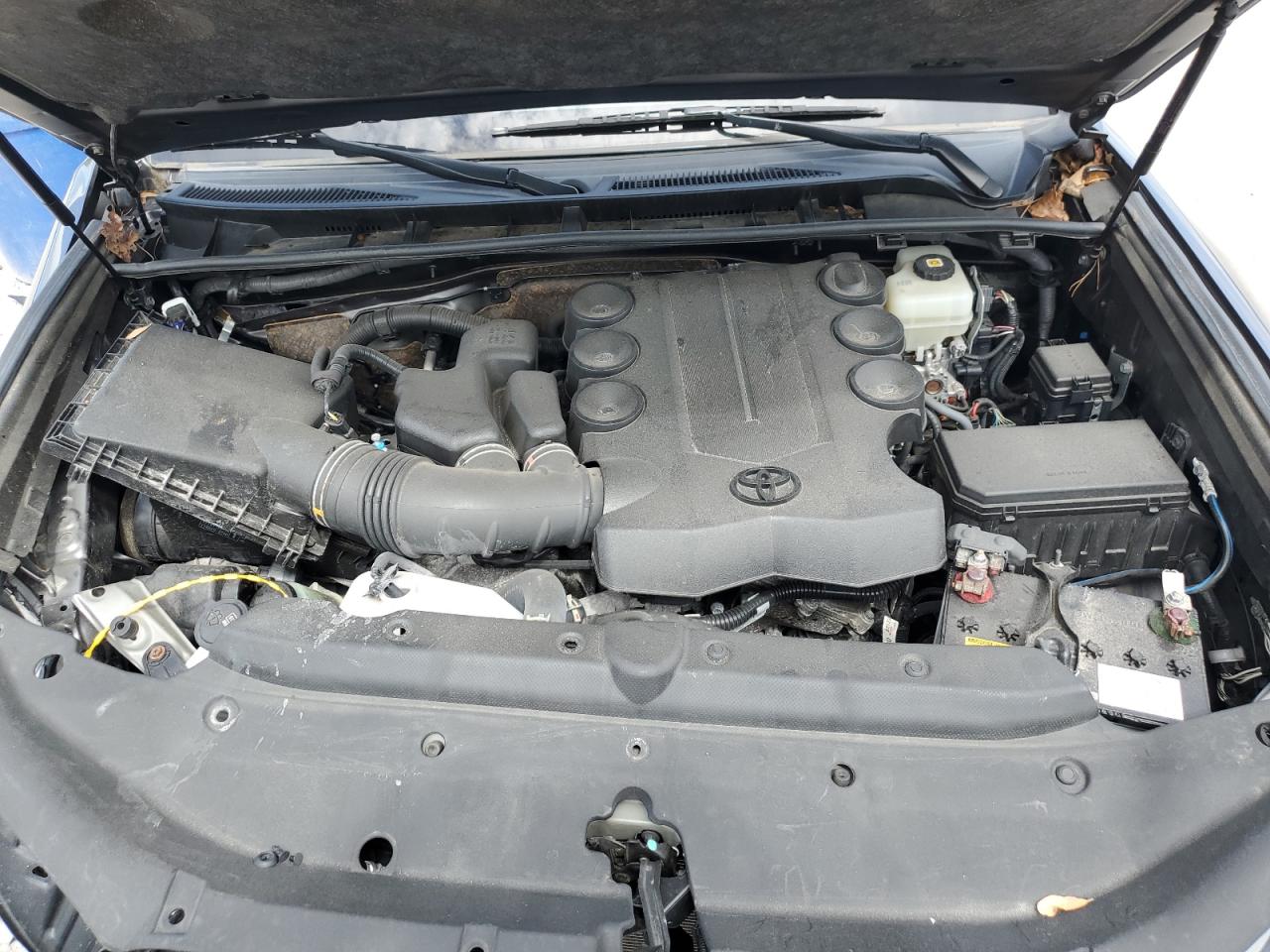 2022 Toyota 4Runner Sr5/Sr5 Premium VIN: JTEPU5JR2N5989048 Lot: 83936605