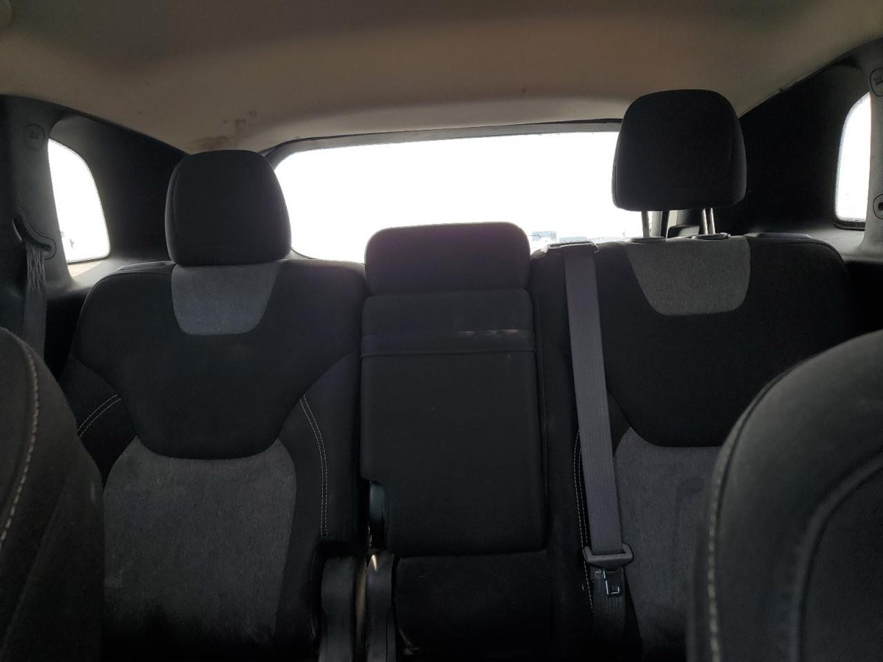 2014 Jeep Cherokee Latitude VIN: 1C4PJLCS3EW105162 Lot: 80062065