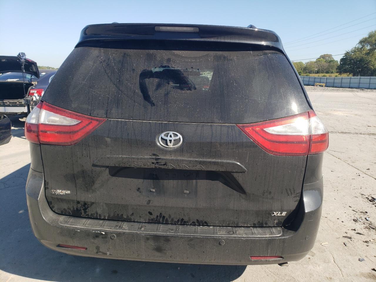 2017 Toyota Sienna Xle VIN: 5TDYZ3DC0HS803804 Lot: 84789375
