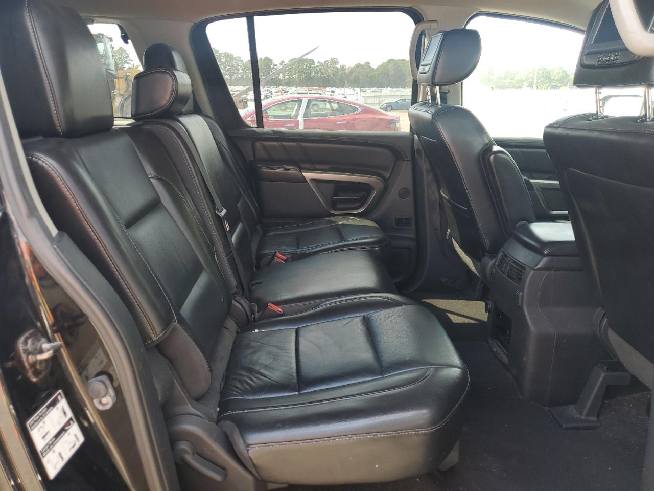 2015 Nissan Armada Sv VIN: 5N1AA0NC6FN615695 Lot: 67828015