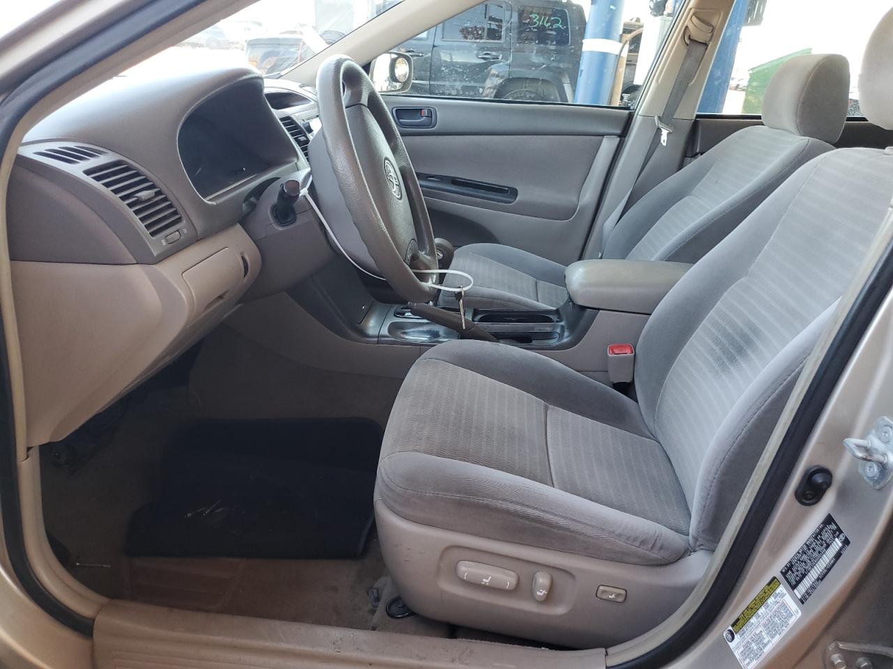 2005 Toyota Camry Le VIN: 4T1BE32K85U505998 Lot: 84259125