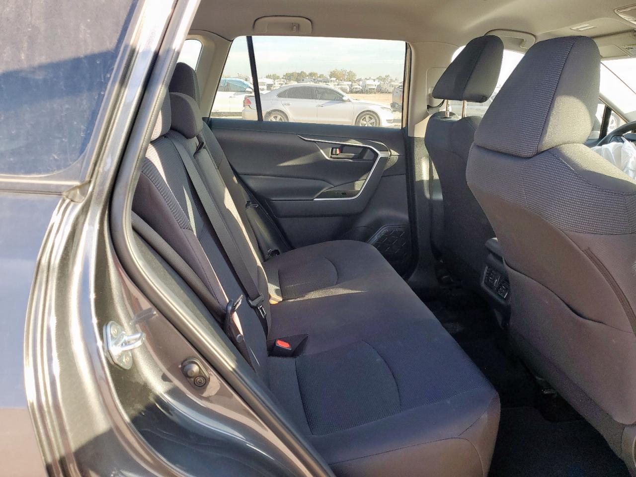 2022 Toyota Rav4 Le VIN: 2T3H1RFV9NW235393 Lot: 84591875