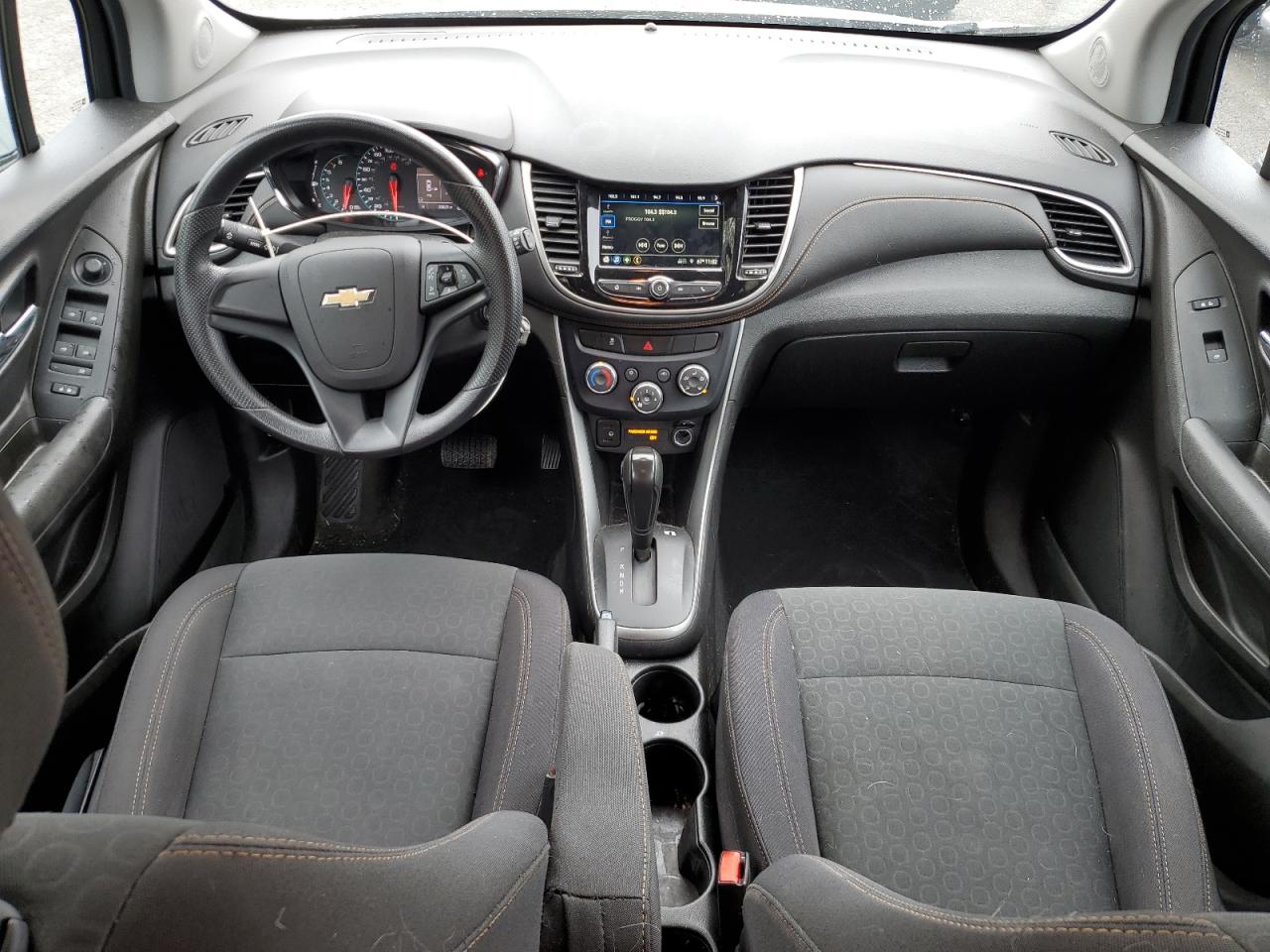 2019 Chevrolet Trax Ls VIN: 3GNCJKSB0KL218019 Lot: 81754775