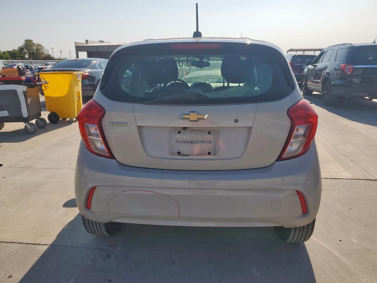 2018 Chevrolet Spark Ls VIN: KL8CB6SA5JC424086 Lot: 80206555