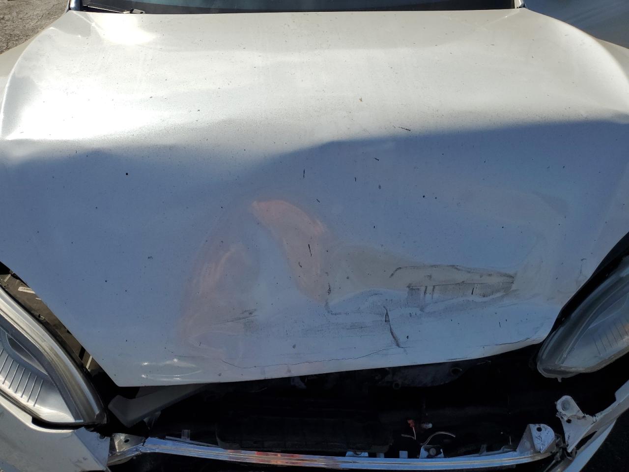 2013 Tesla Model S VIN: 5YJSA1CN6DFP27413 Lot: 70700425