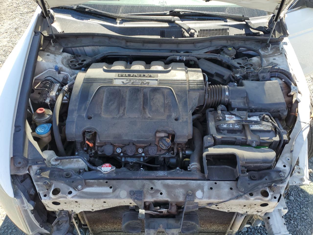 2011 Honda Accord Exl VIN: 1HGCP3F83BA028509 Lot: 81435935