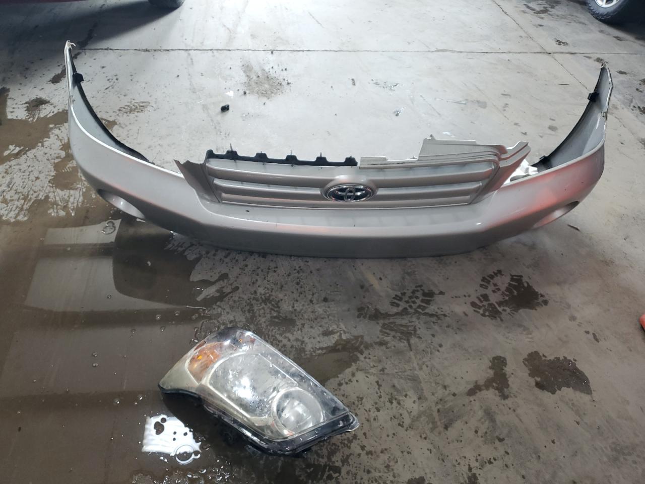 2007 Toyota Highlander Sport VIN: JTEEP21AX70199925 Lot: 81307655