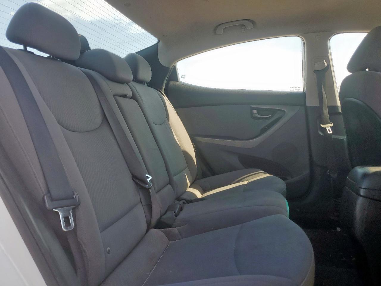 2014 Hyundai Elantra Se VIN: 5NPDH4AE4EH517856 Lot: 71249825