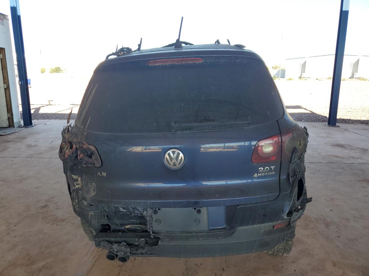 2011 Volkswagen Tiguan S VIN: WVGBV7AX0BW556285 Lot: 81702555