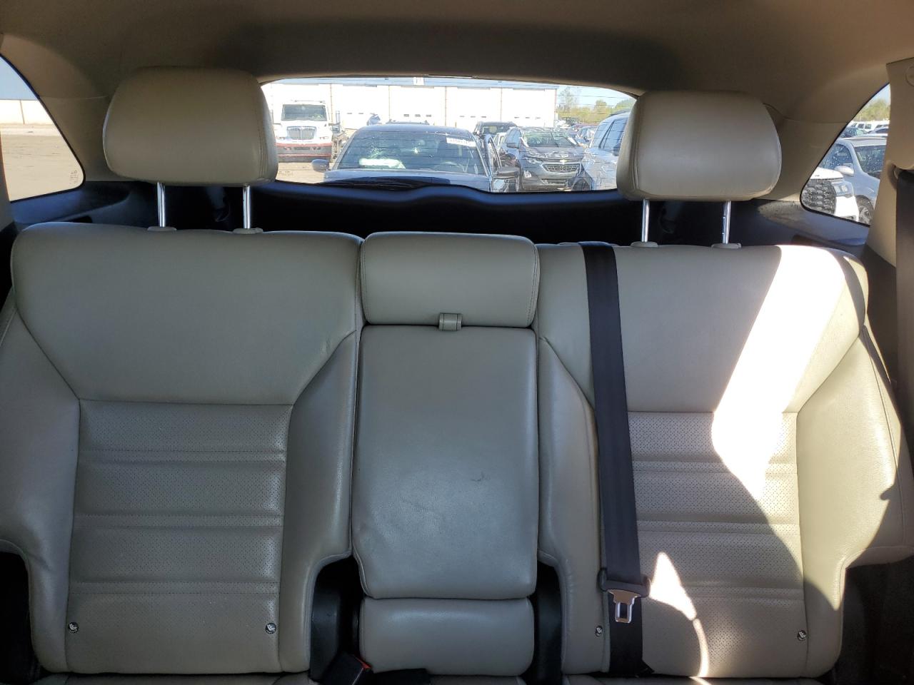 2016 Kia Sorento Ex VIN: 5XYPHDA11GG008165 Lot: 84460035