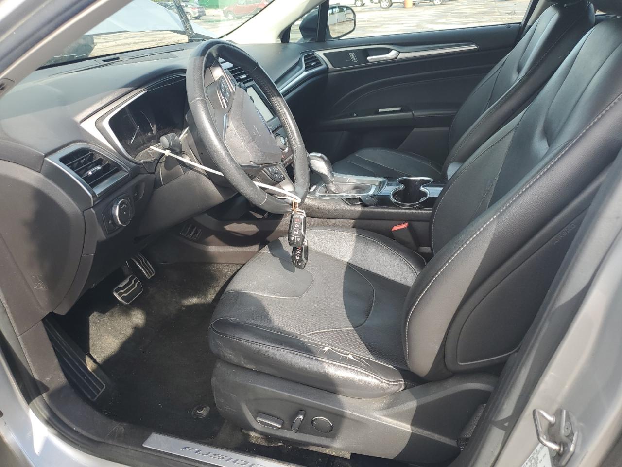 2016 Ford Fusion Titanium VIN: 3FA6P0D95GR137160 Lot: 71220535