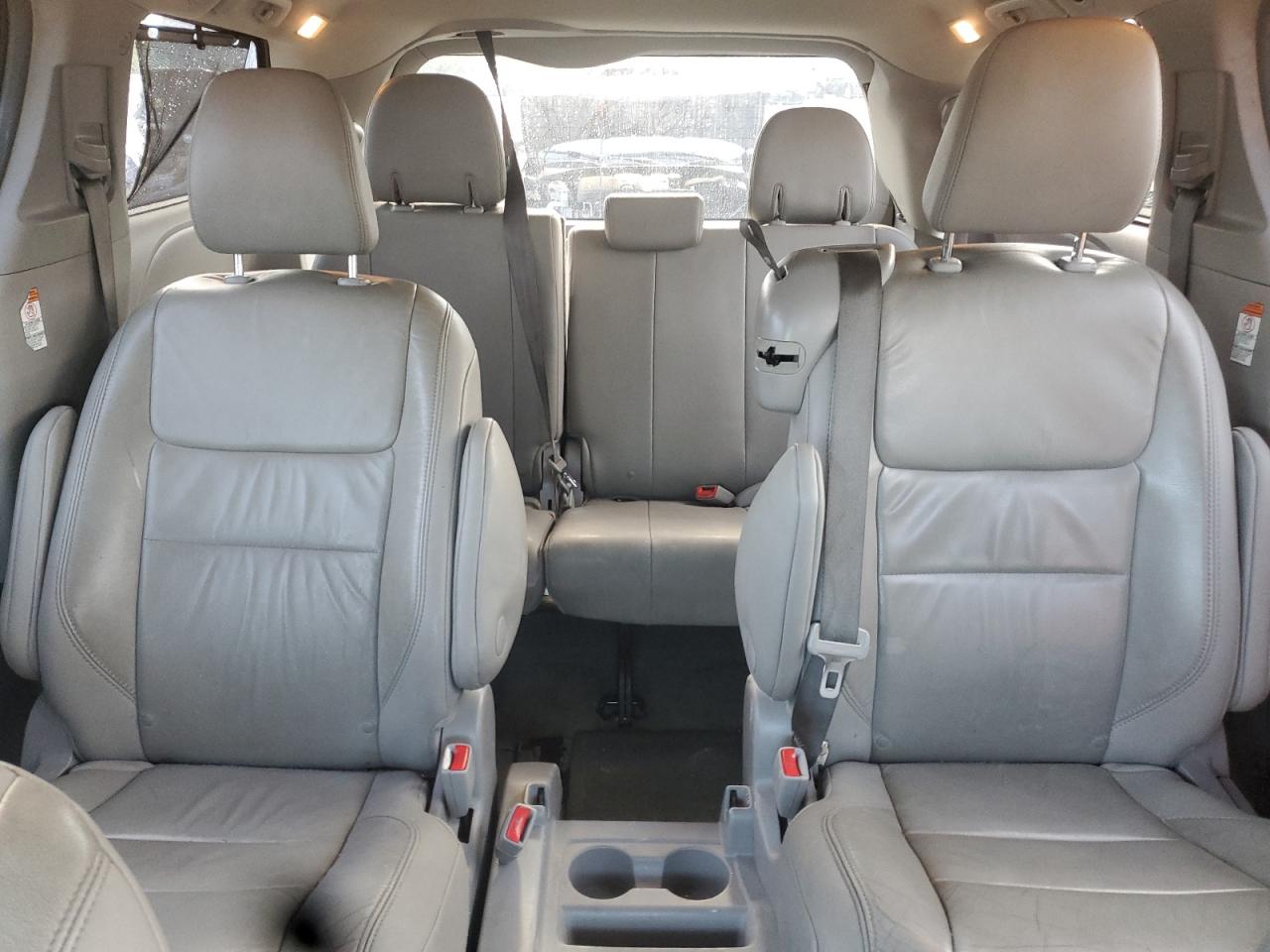 2015 Toyota Sienna Xle VIN: 5TDYK3DC5FS595095 Lot: 72076705